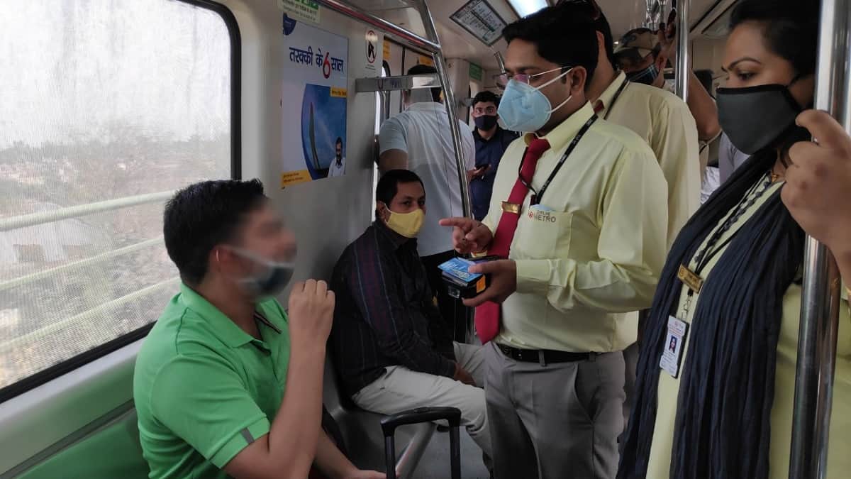 Coronavirus update Live in rural areas or are using public transport keep these things in mind to avoid coronavirus