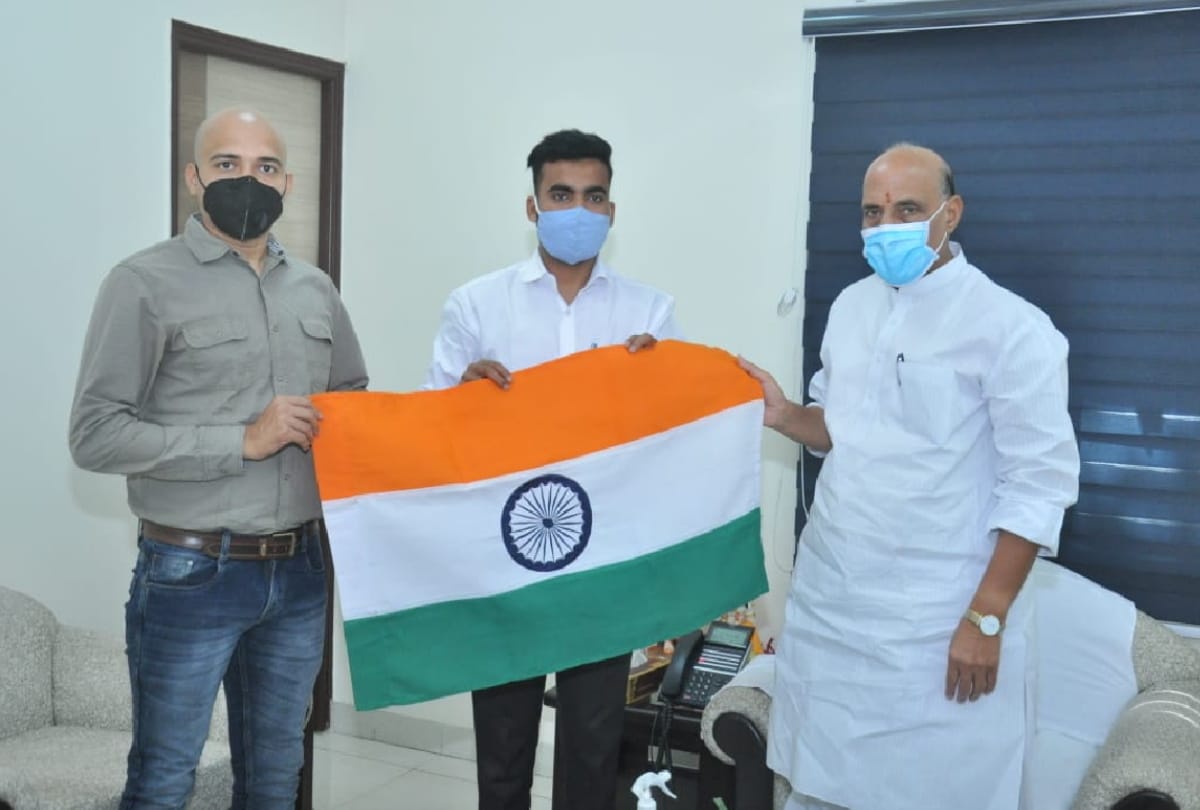 gorakhpur mountaineer nitish singh special story