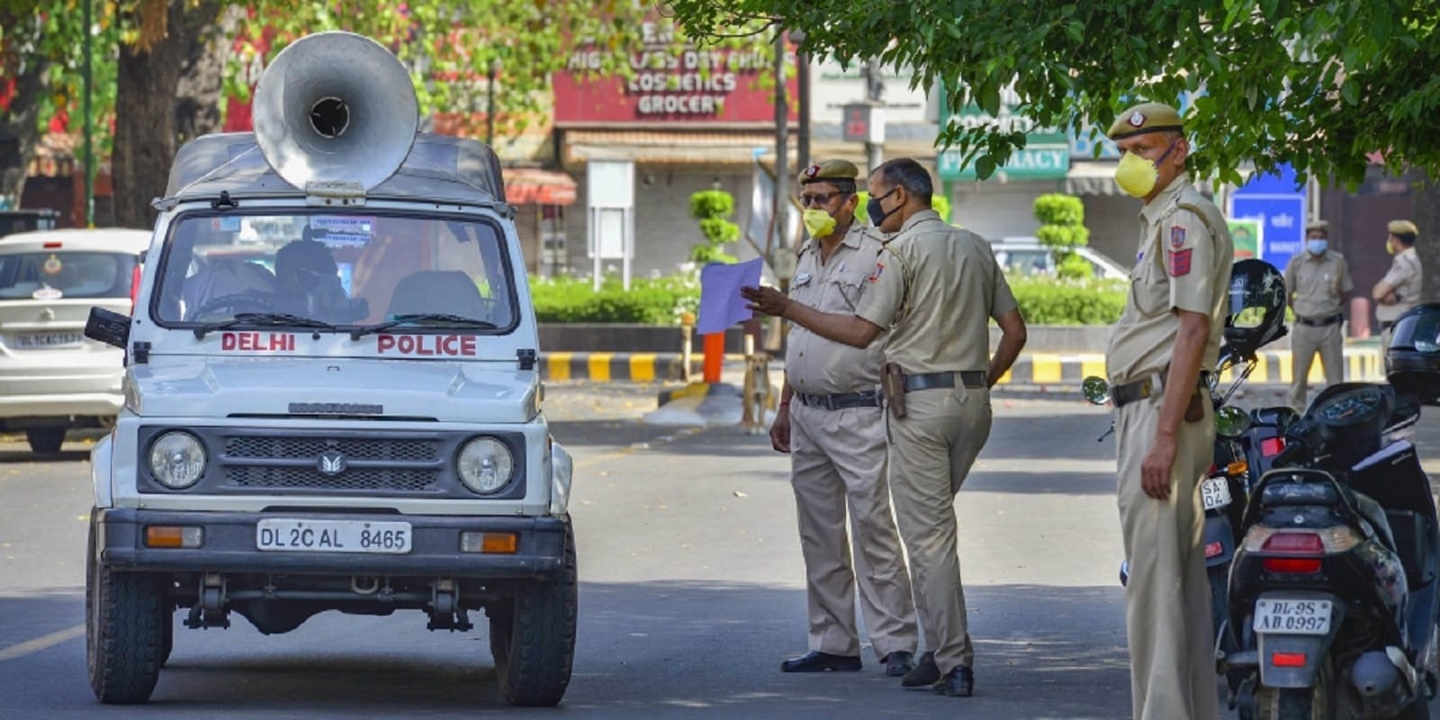top police cars used by Indian Police top police cars top police patrolling cars police patrolling vehicles