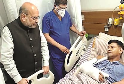 Bijapur Naxalite attack: Deputy Commander won the battle of life after two shots
