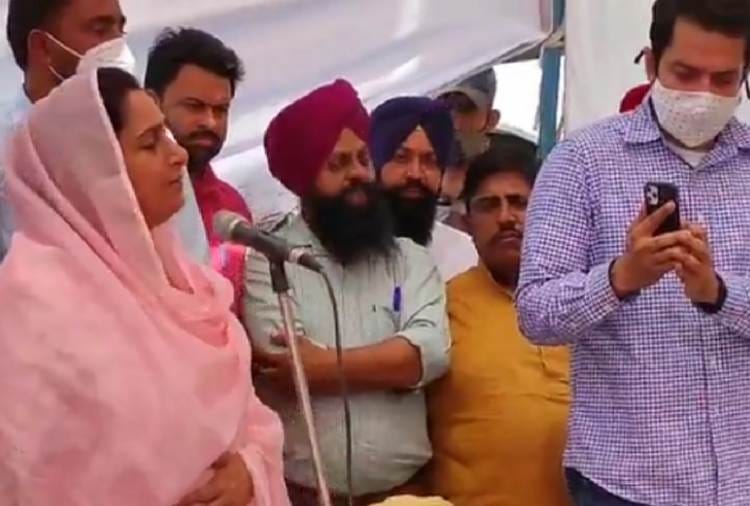 Shiromani Akali Dal protest against Punjab government and Arvind Kejriwal in several districts