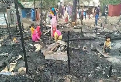 slums burnt to ashes due to fire under mysterious circumstances in Maratha township Jammu city