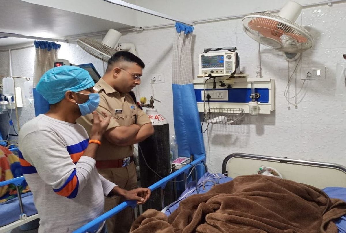 Attack On Hindu Maha Sabha District President In Agra Crime News