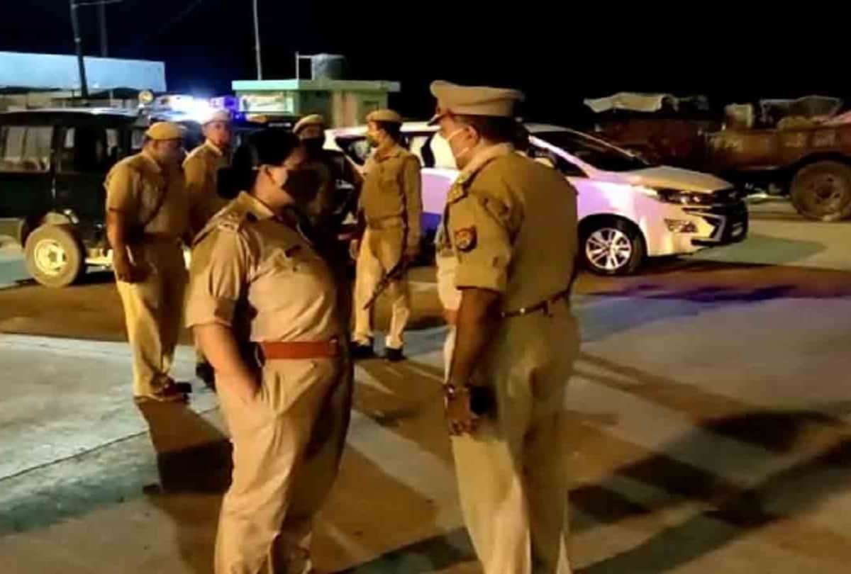 Mukhtar convoy increased after the cattle stopped near the Satti police station in Kanpur dehat