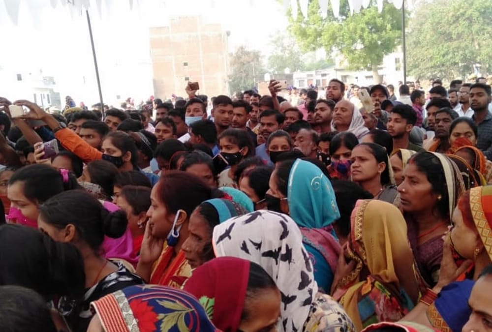 People paid tribute to cobra commando martyred in maoist attack.