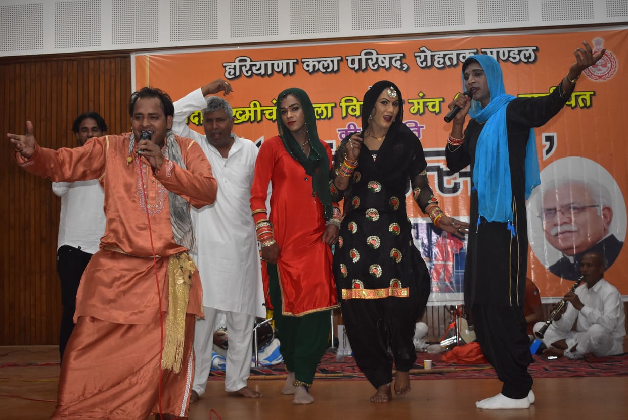Heer-Ranjha's sang presentation  in  Panipat