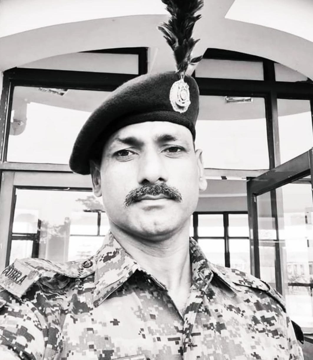 Waiting for martyr's body, salute to be given at 7 am