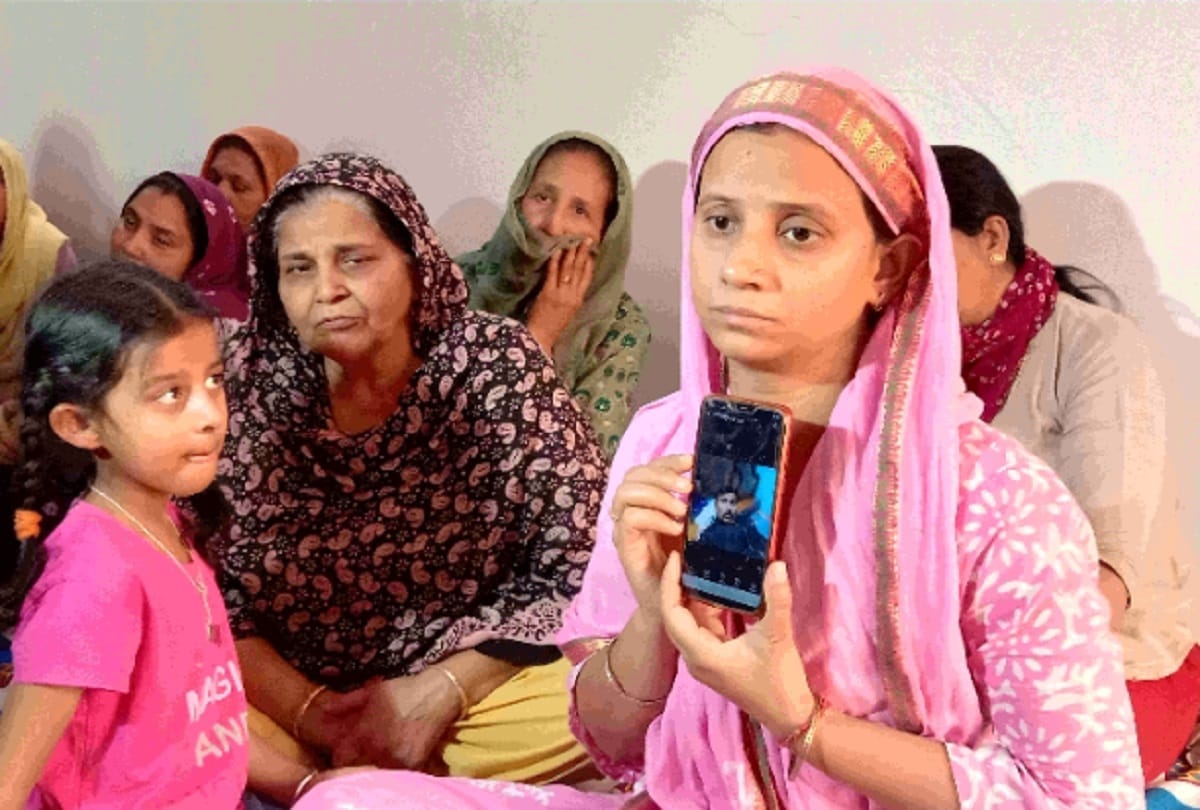 daughter of rakeshwar singh manhas says papa did not talk to me since five days