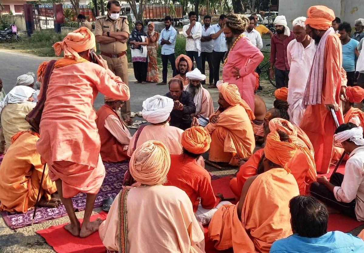 Saints angry due to not getting a Mahant