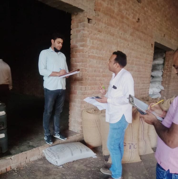 Five teams inspect 15 oil mills, found flaws in stock and records