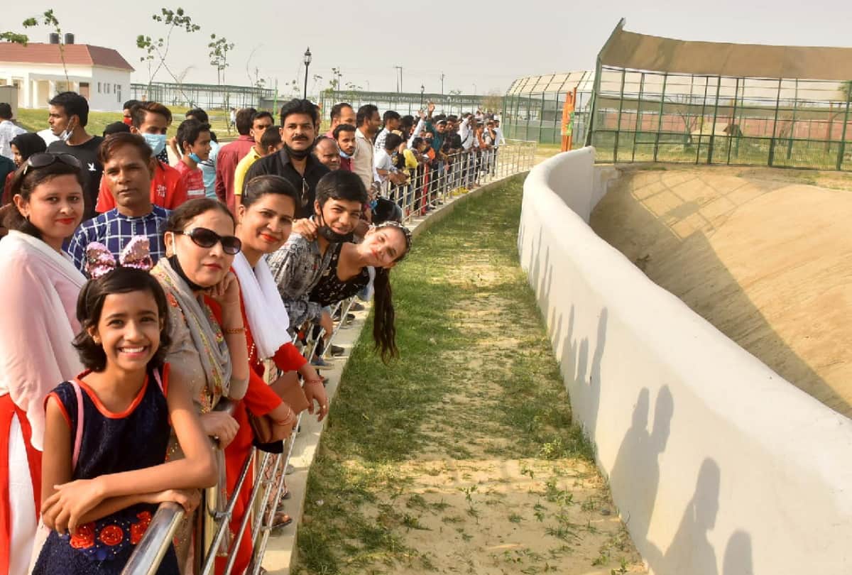 More than 13 thousand visitors reached Gorakhpur zoo