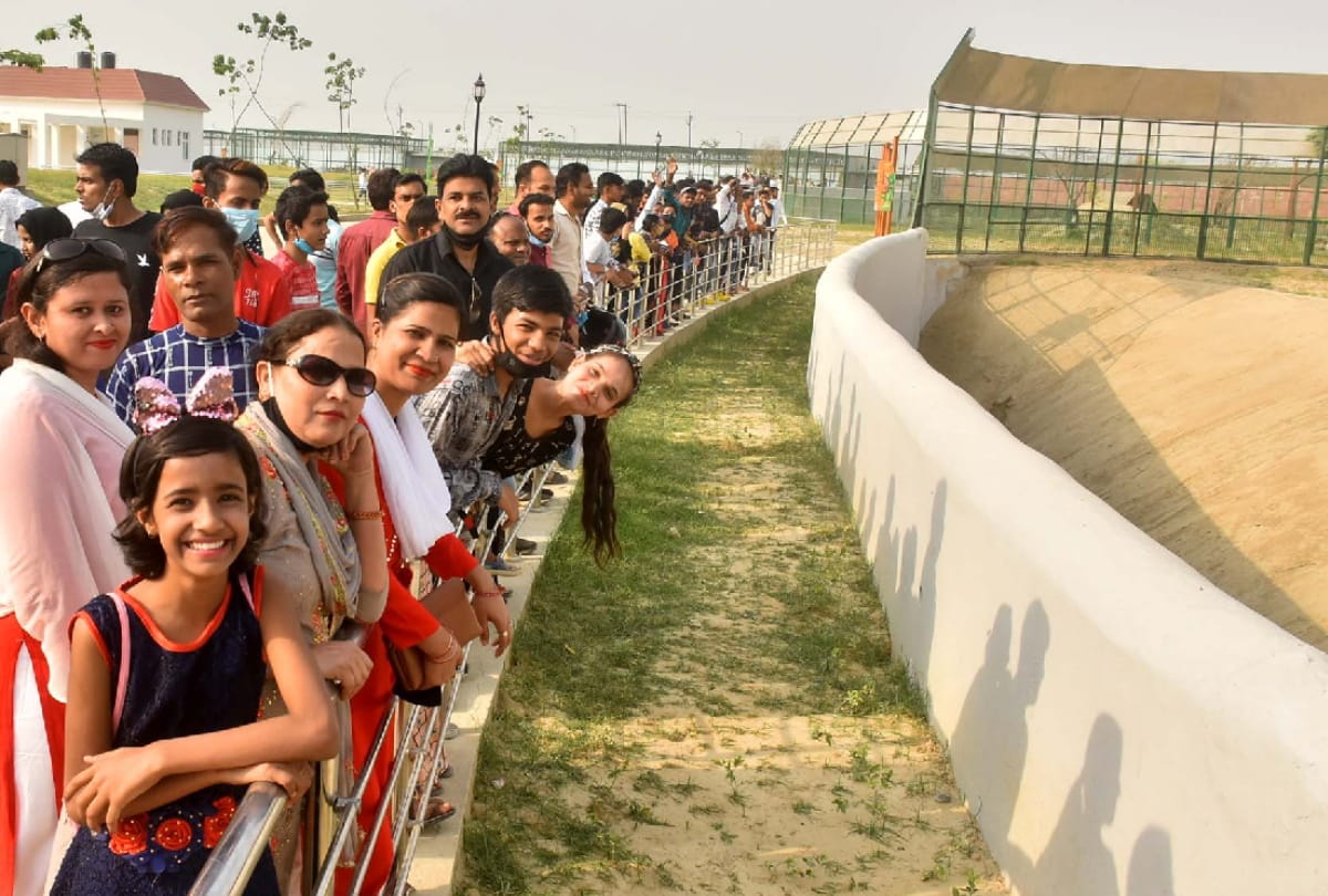 More than 13 thousand visitors reached Gorakhpur zoo