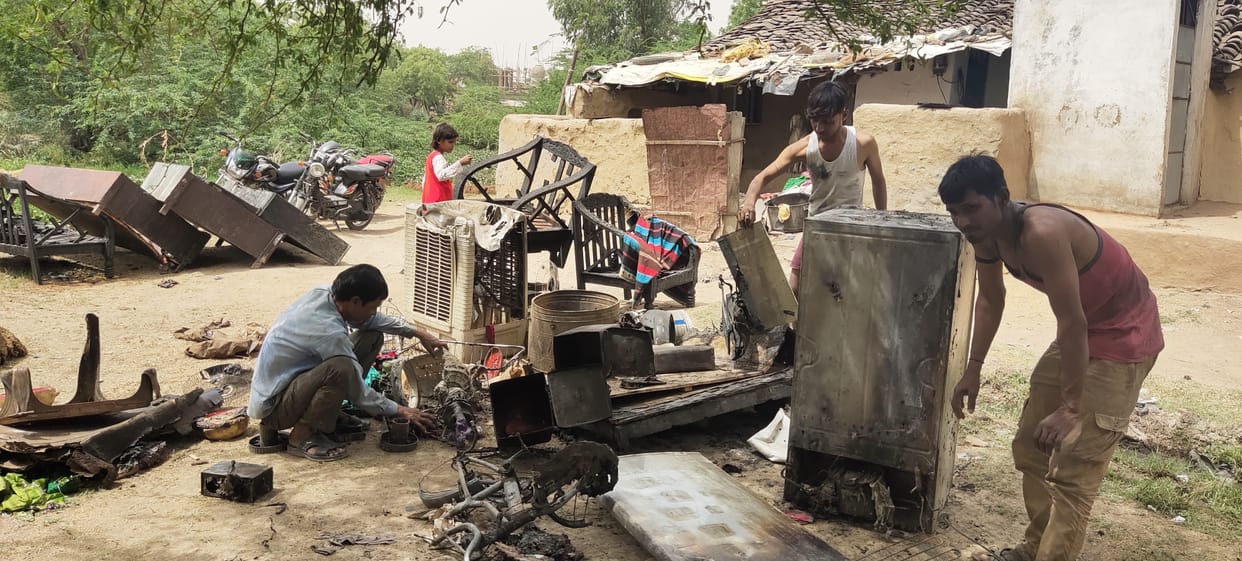 Dowry goods burnt by fire in the house