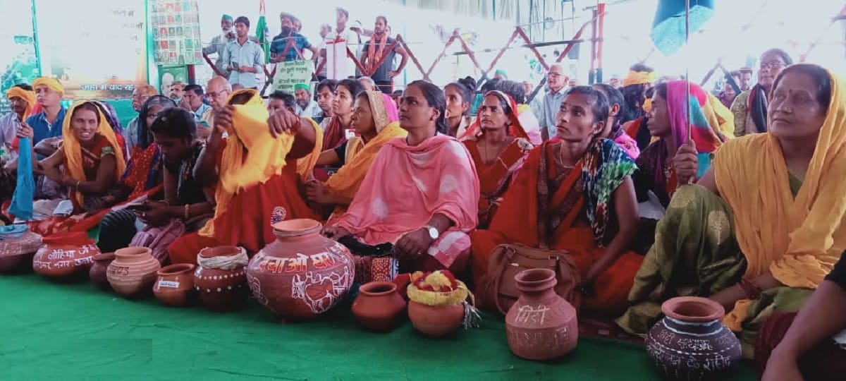 Farmer organizations demand from Union Health Minister to start the corona vaccination of farmers at the delhi border
