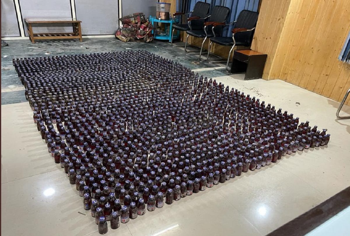 Jammu-Kashmir: 1715 bottles of codeine found in Anantnag, two arrested