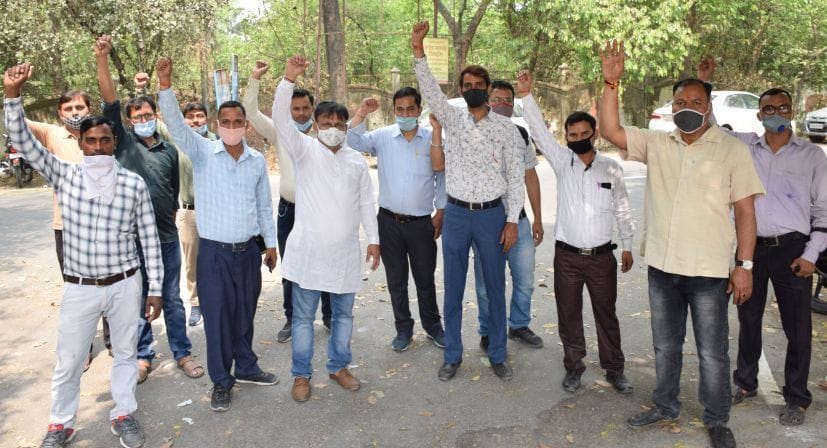 Protest in front of police office.