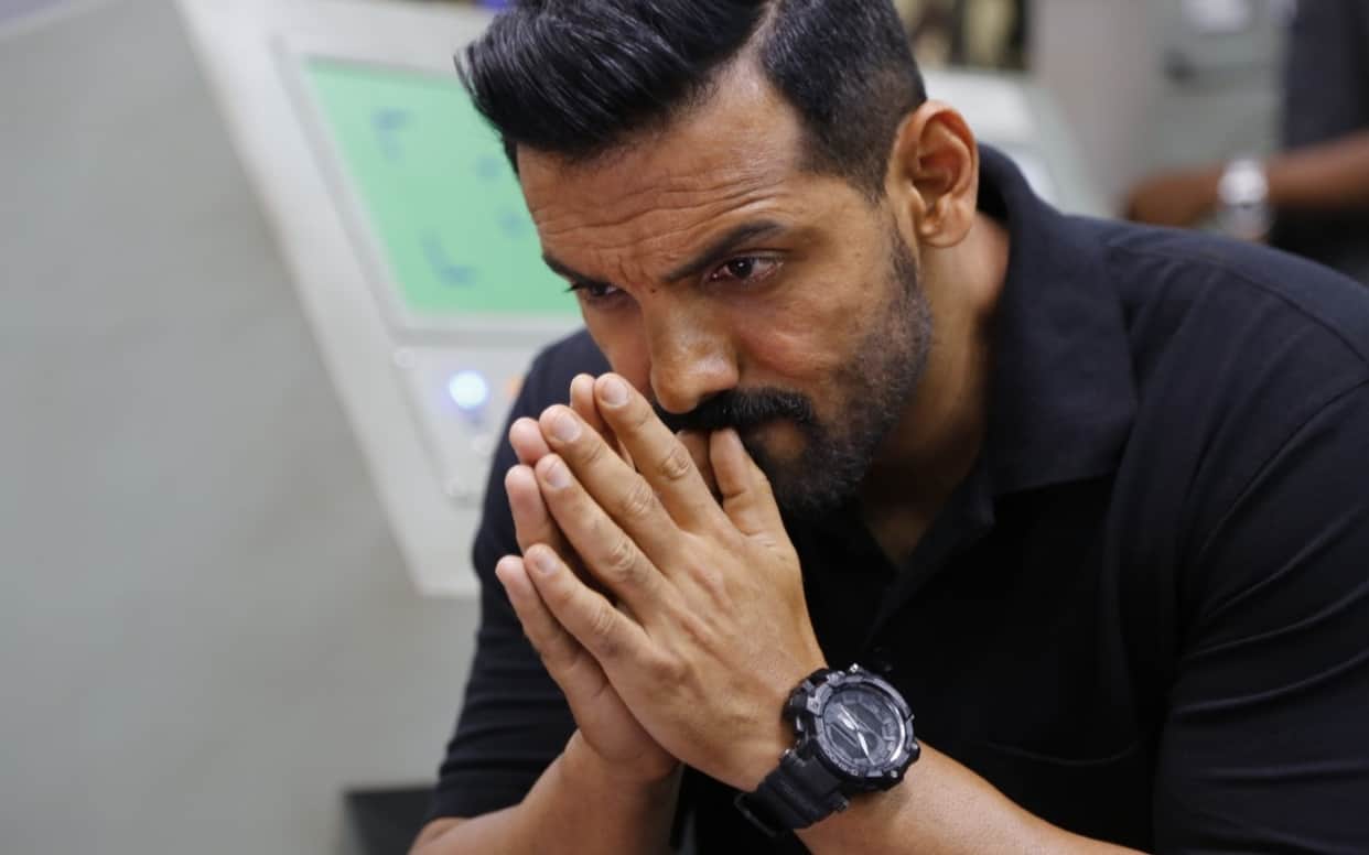 John Abraham Hand over his all social media accounts to a NGO for helping covid patients