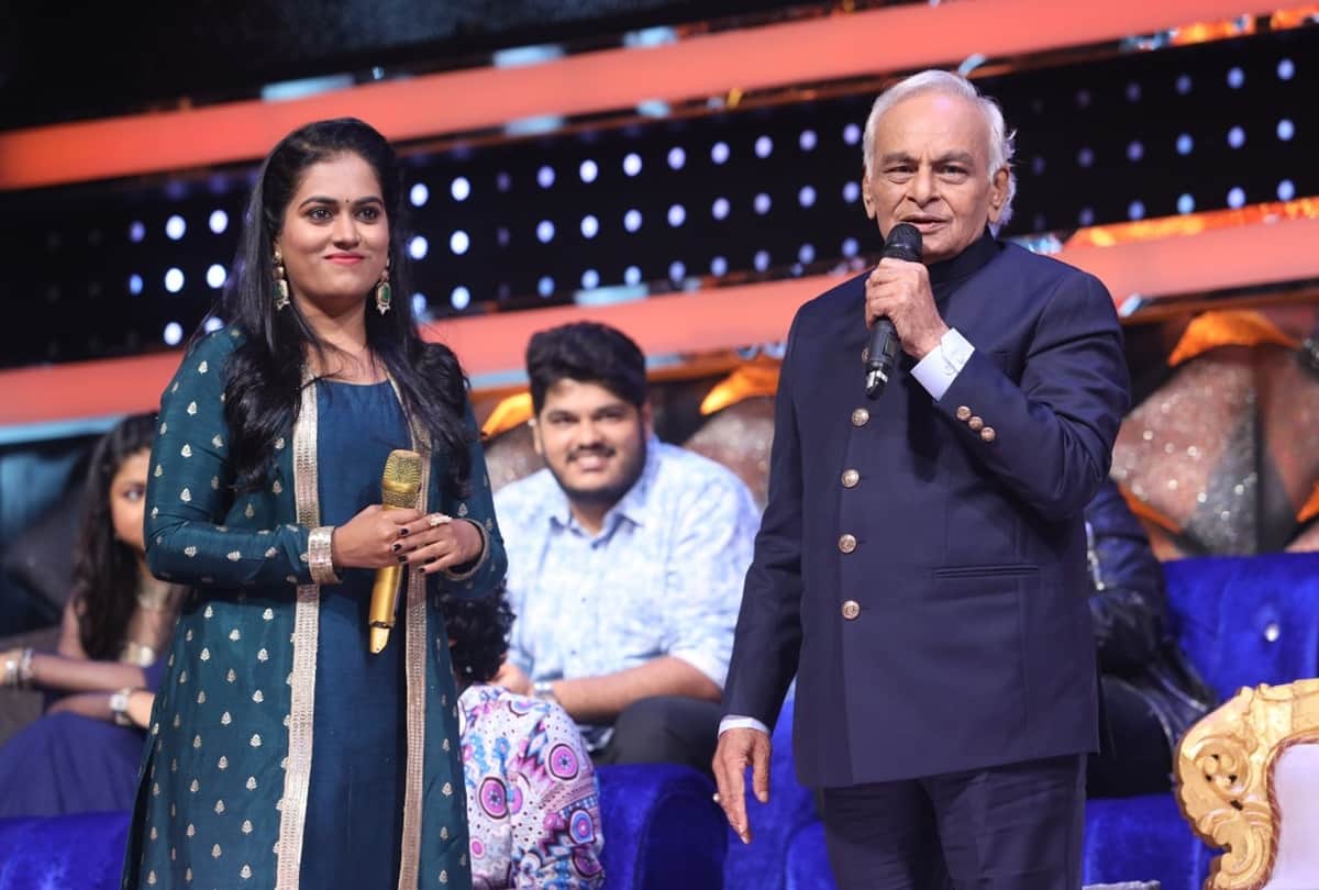 After Sunidhi Chauhan Anand ji renamed Sayali name on Indian Idol 12