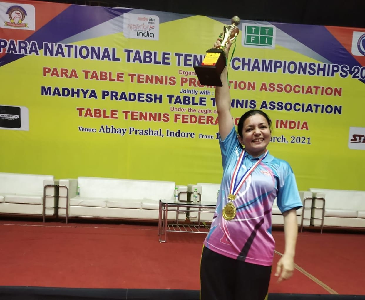 Poonam won gold medal in Para National Table Tennis
