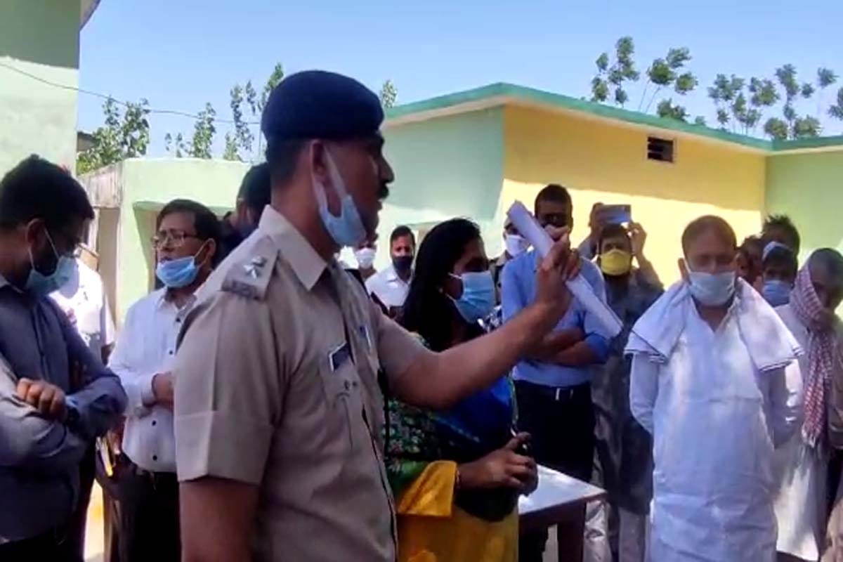 Muzaffarnagar SSP warning, unnecessarily wanderers will be picked up to the police station