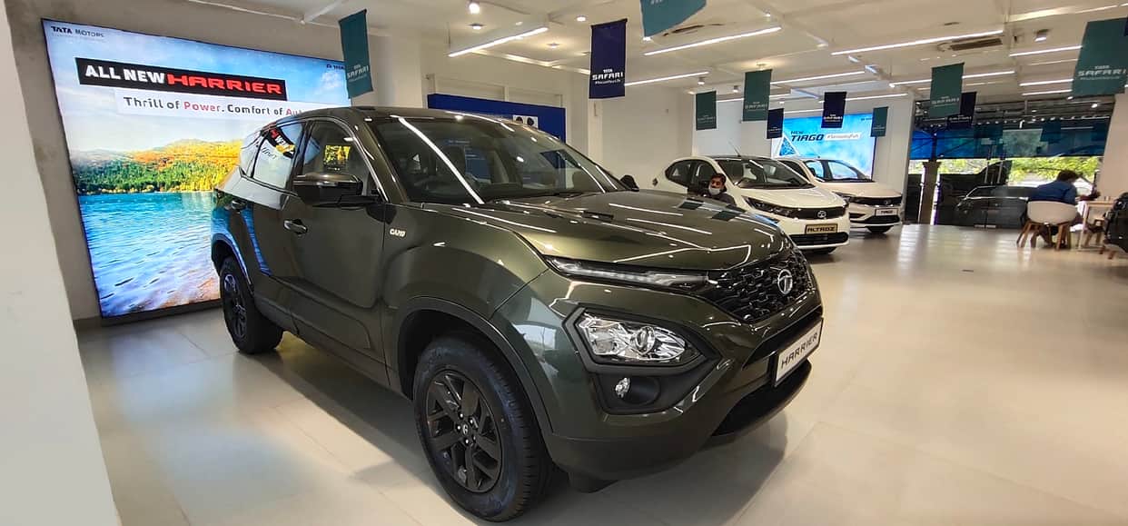 Tata Motors launches Dark Range of Altroz, Nexon and Nexon EV know Full price features specifications and details