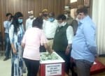 बिजनौर कलक्ट्रेट में हेल्थ केयर वर्कर एवं फ्रंटलाइन वर्कर को सम्मानित करने के लिए लक्की ड्रा नि?