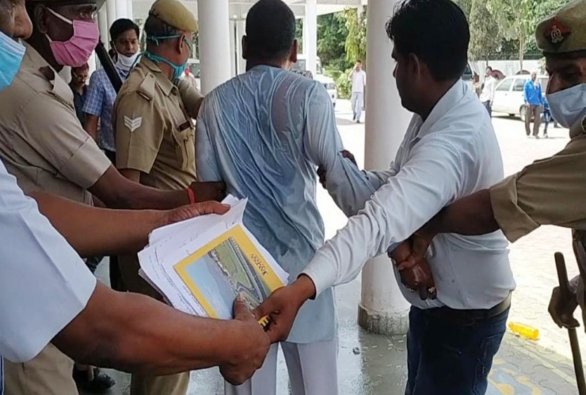 Self-immolation attempt in farrukhabad