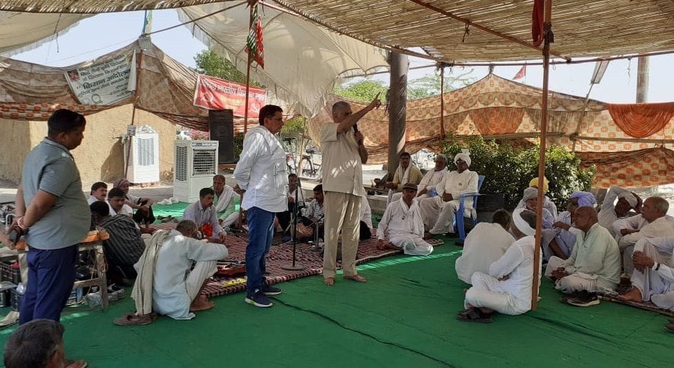 Independent MLA invited panchayat to farmers