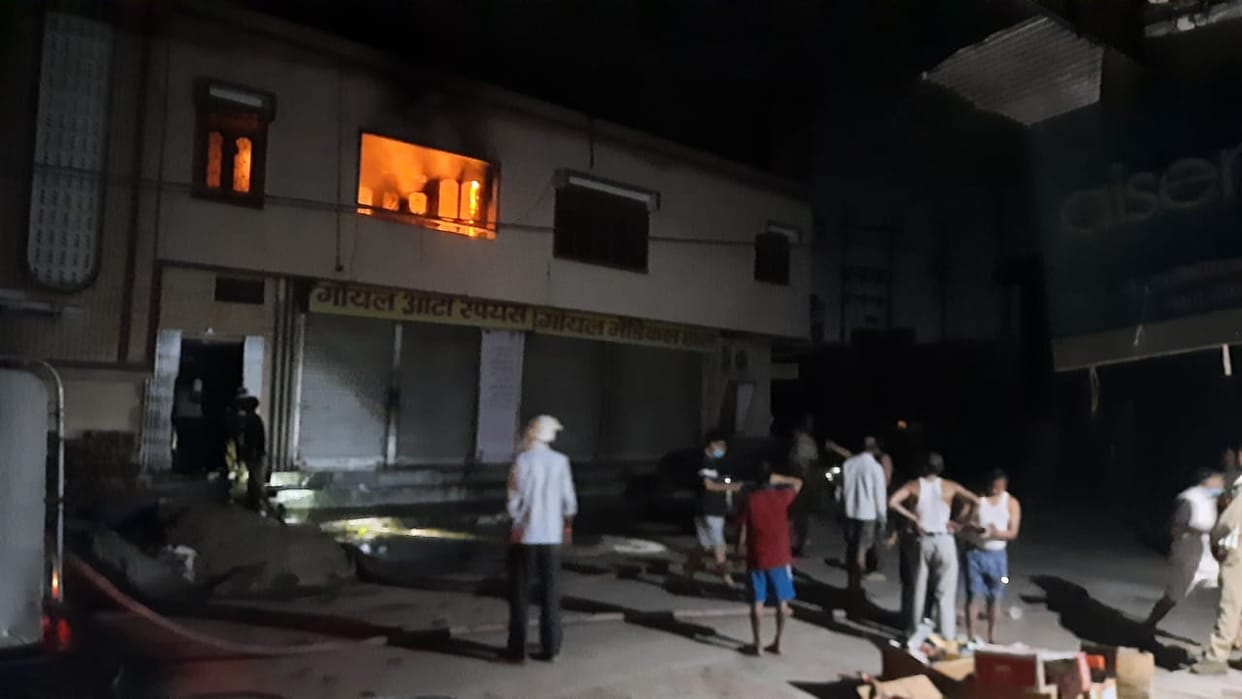 Fire in clinic and shops in nanpara nagar in Bahraich.