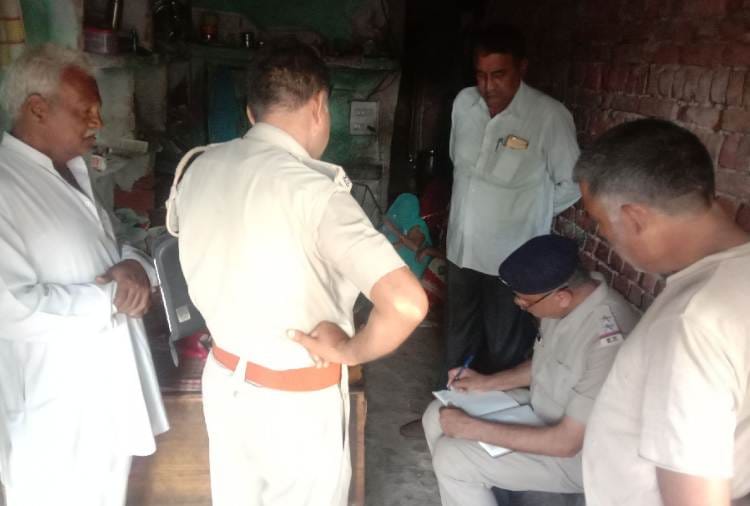 A worker commits suicide in Charkhi Dadri of Haryana