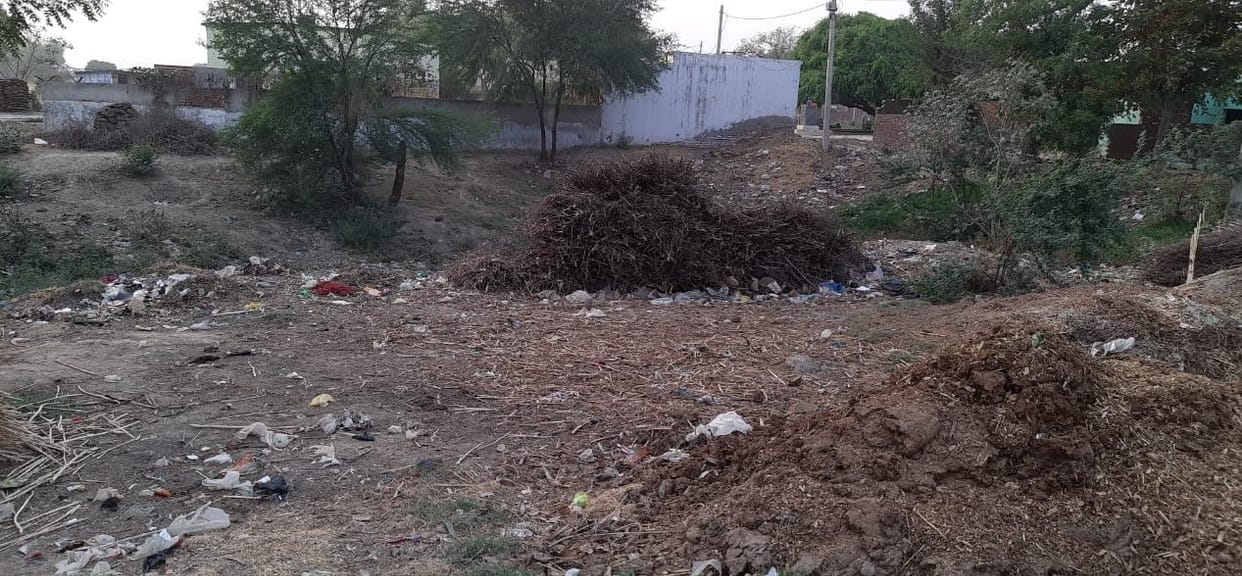 Hathras: To get rid of problems, the head of the village will choose