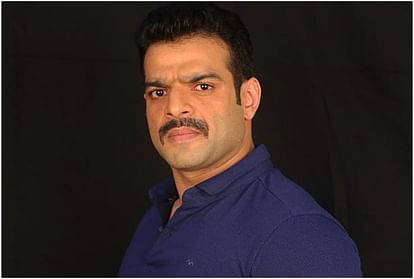 Karan Patel: बॉलीवुड की सोच पर करण पटेल ने कसा तंज, बोले- गुटबाजी न हो तो आधे एक्टर्स की बंद हो जाएंगी दुकान karan patel slams bollywood mentality against tv actors says it hurtful they think tv star won't work in film
