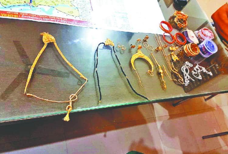 25 Year Old Woman reached at Dera Baba Nanak from Odisha for meet Pakistani Lover