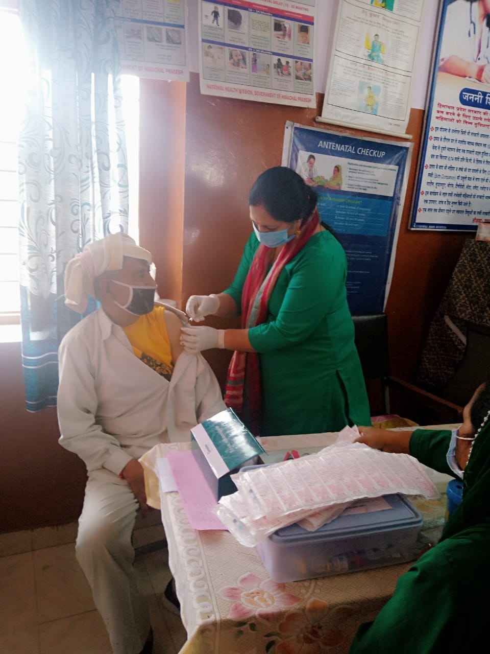 Vaccine ended in Bhoranj health section, people returned without disruption