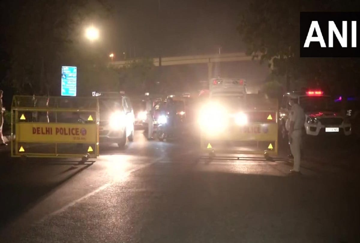 Delhi News : checking intensifies as night curfew implemented in Noida and Ghaziabad After Delhi