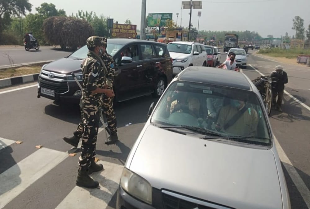 Kumbh mela 2021: Pilgrims Going Haridwar from Connecting Roads for Avoid Corona test on Narsan Border