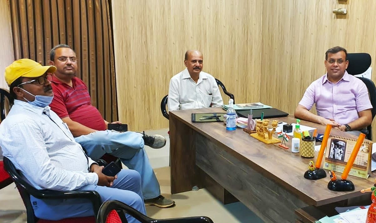 Night curfew in Varanasi: Police will not stop employees of industrial units at night