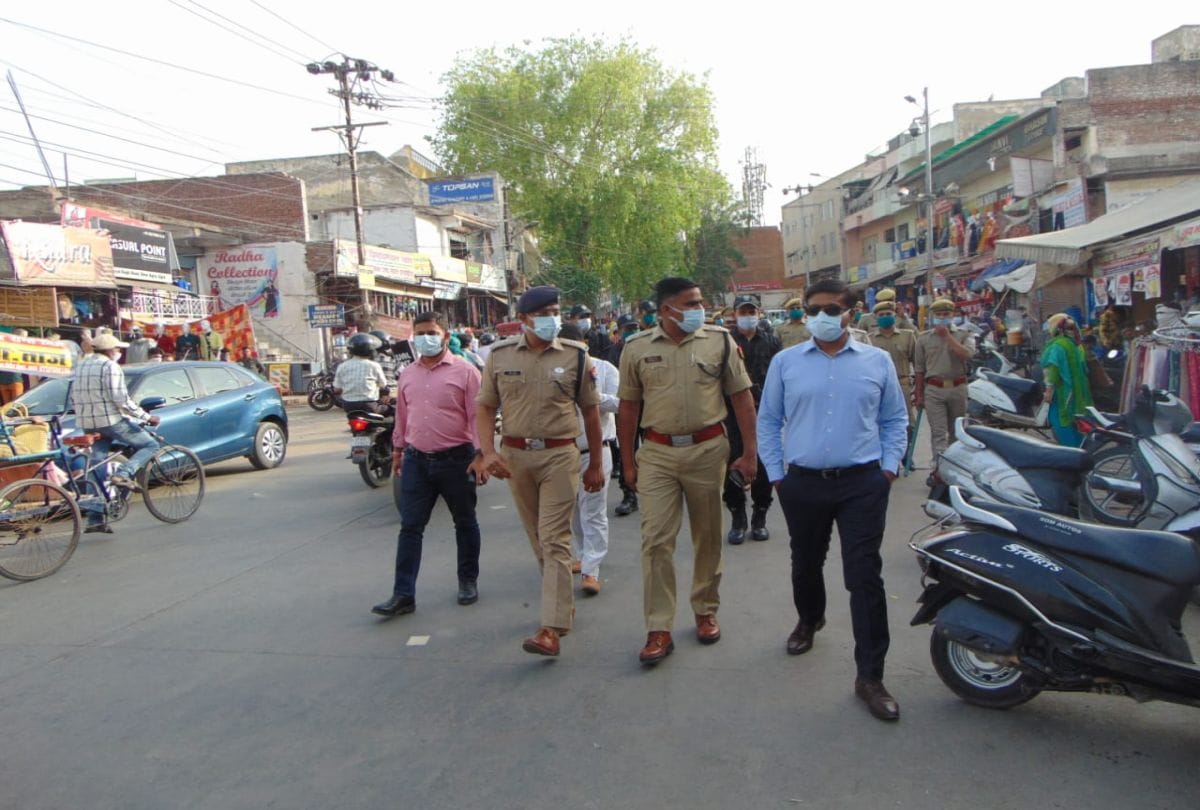 Corona Virus In Agra: IG Guide Line For Cut Challan Man Who Not Wear Mask
