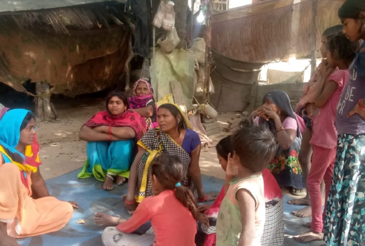 Dead body thrown behind the house after killing an innocent in Rae Bareli, bruises on the neck