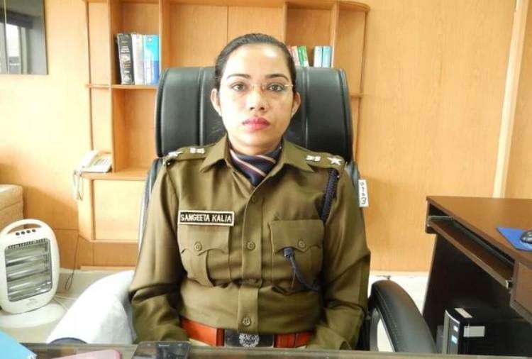 Warrant Issued Against IPS Sangeeta Kalia
