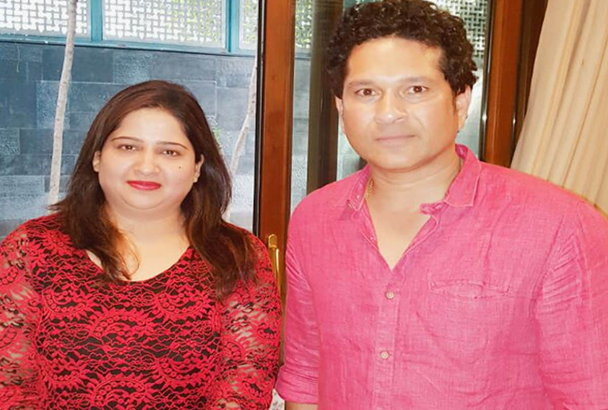 walls of the house decorated with Sachin tendulkar photo