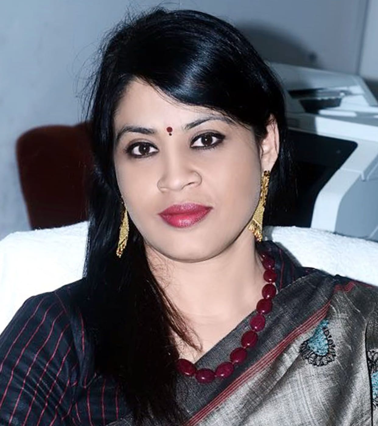 Anjana Singh Sengar received Firak Gorakhpuri Award