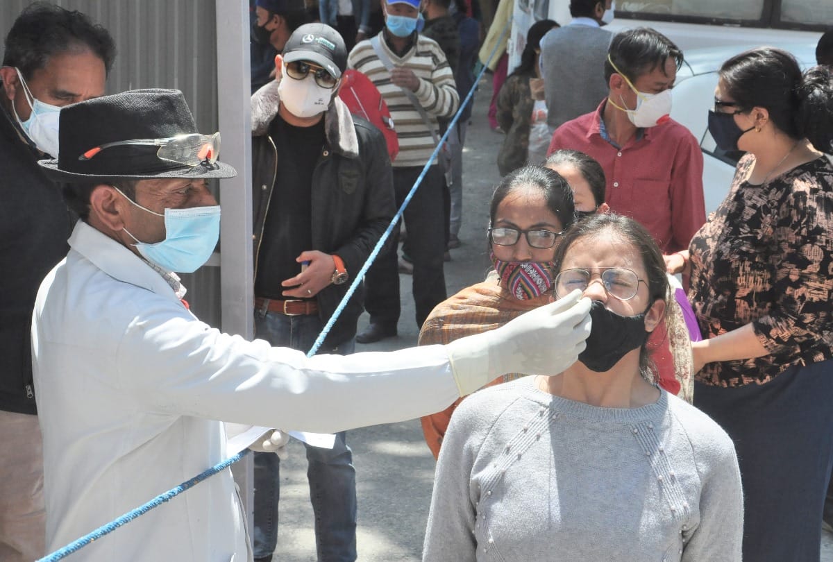 Gautam budh nagar delay in rt pcr report creating problem in treatment may result in increasing deaths