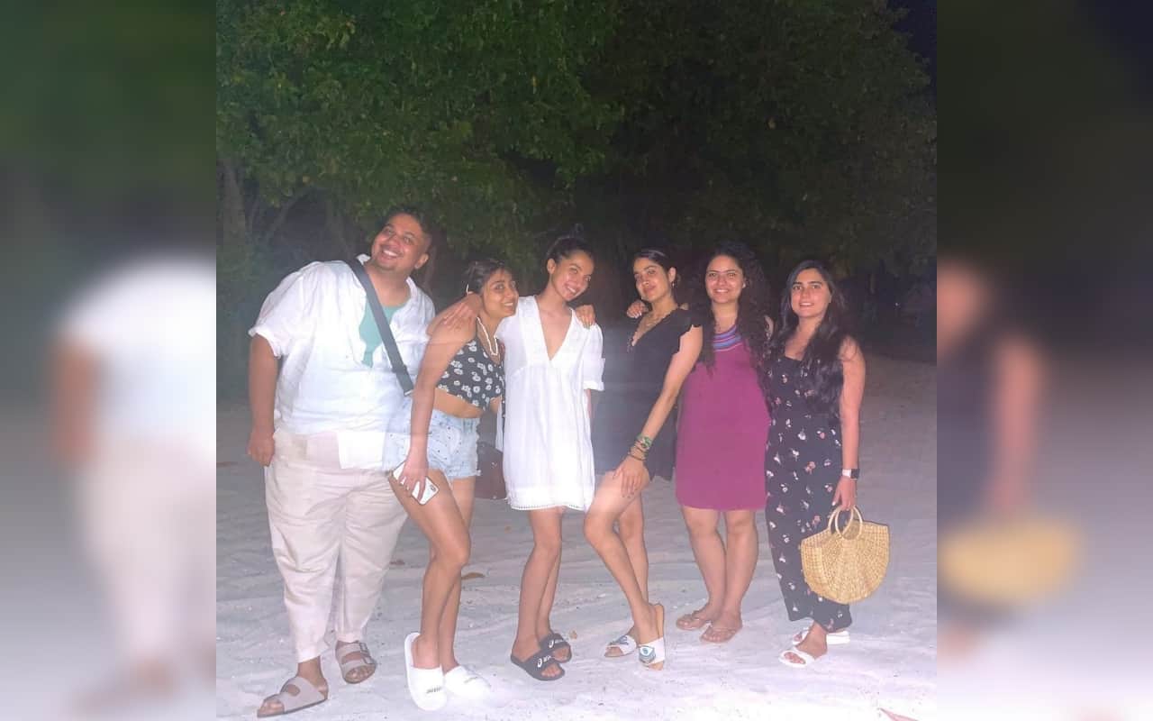 Janhvi Kapoor shared bold photos on instagram from maldives vacation gone viral