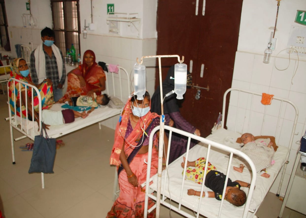 Social distance between patients in medical college