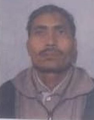 Worker's dead body found hanging