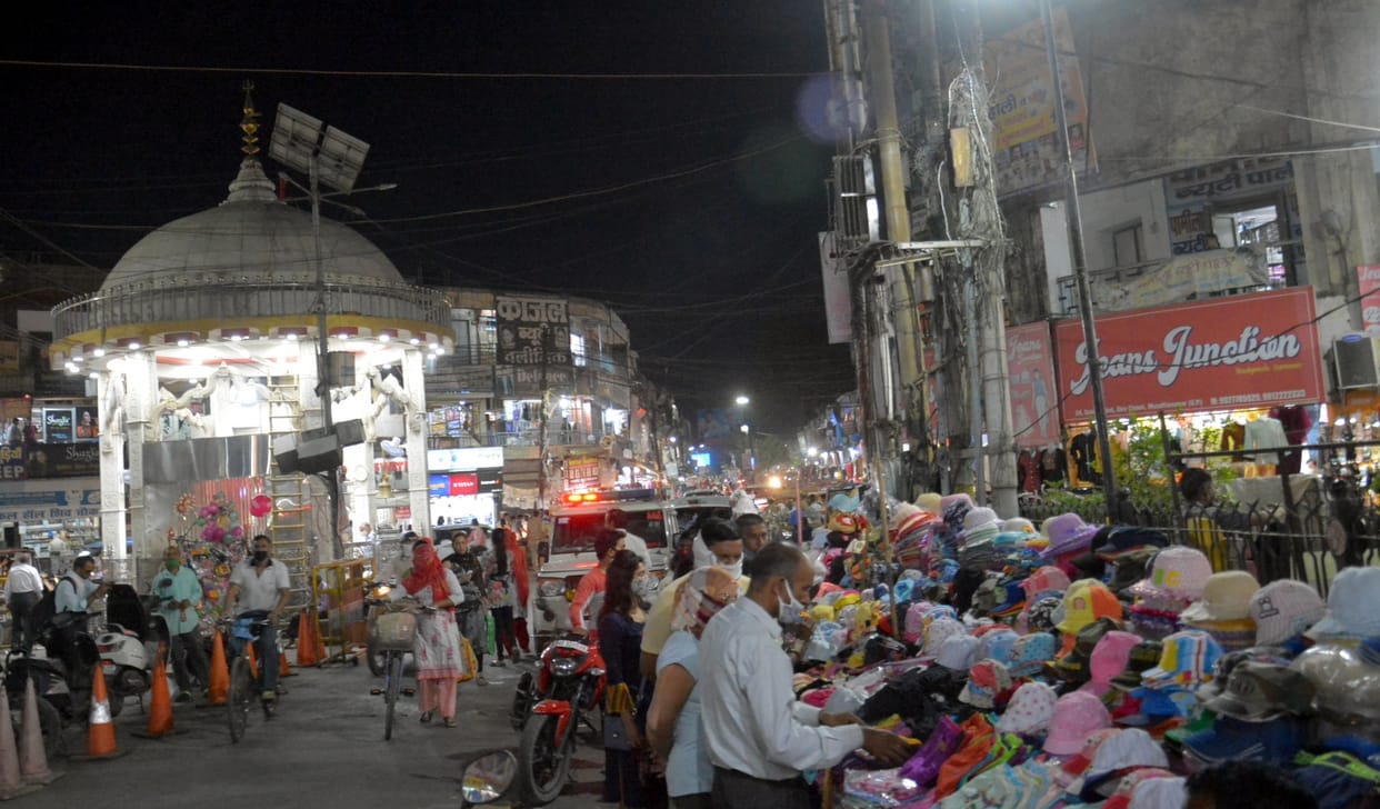 Encroachment up to two hundred meters will be removed at major intersections