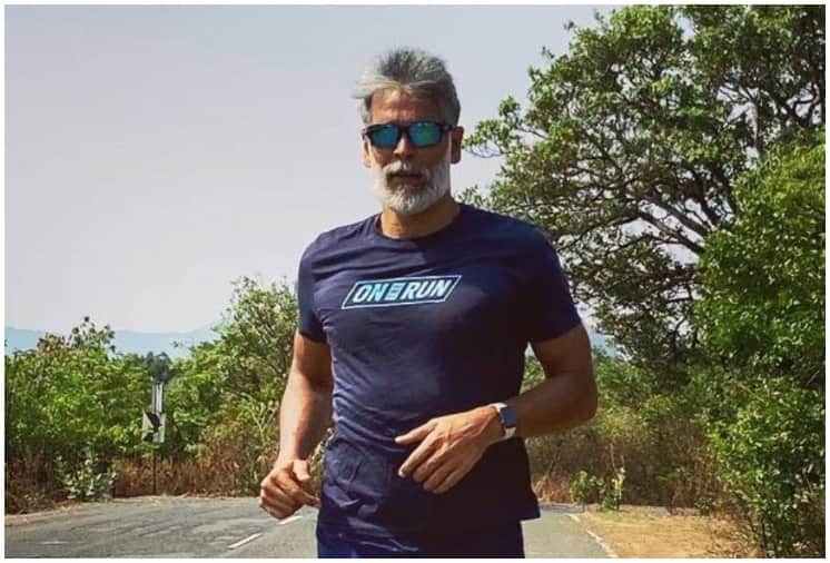Milind Soman Runs For 5 KM after recovery from Covid 19, Says 'Such a relief to be on the road'