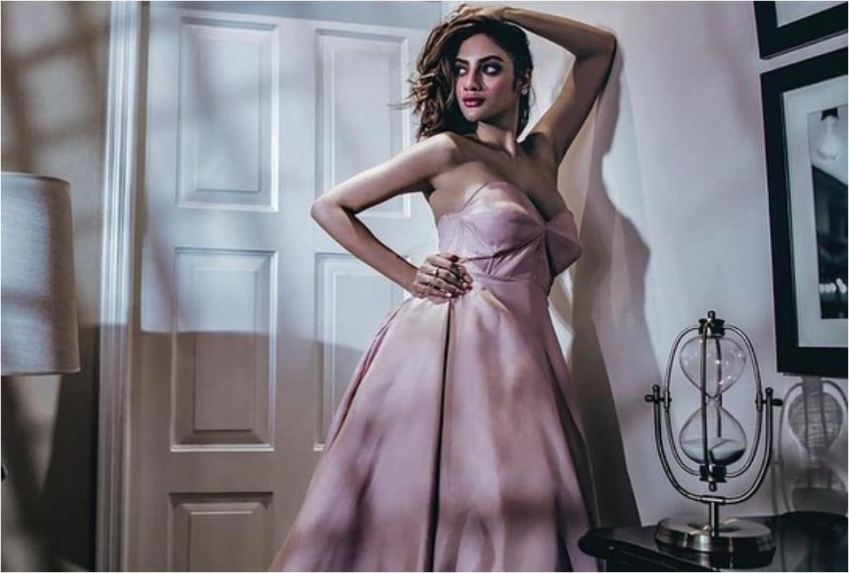 bengal election tmc leader nusrat jahan glamorous photoshoot viral