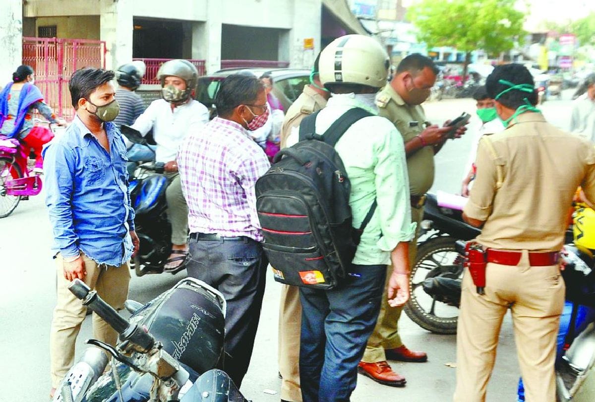 IG Naveen Arora gave strict instructions to policemen for follow covid protocols in agra
